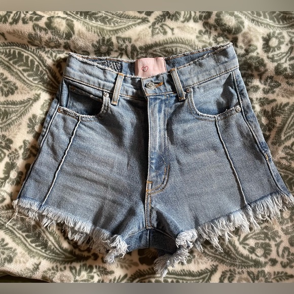 Revice Denim - med/lightwash - Star High Waisted Short - Picture 4 of 7